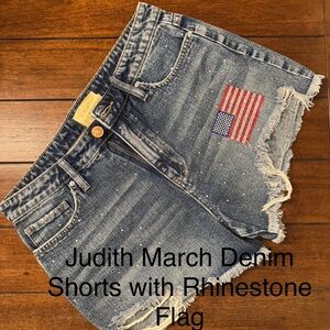 Judith March Blue Jean Shorts with Distressed Frayed Hem